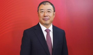 靳东直呼AI换脸维权“很难” 人大代表呼吁人脸信息采集严格落实“告知—同意”原则