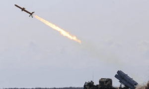 难怪乌克兰越打越拉胯，原来基辅军火库已经见底，美方成功帮俄罗斯逆转战局！