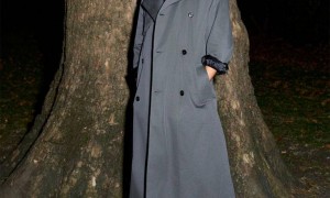 陈坤带双胞胎儿出街引炸热搜！摸头杀藏温柔，23岁长子近况更圈粉