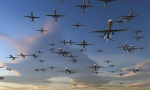 远不止一架！美军F15E在科威特上空不断被击落，女飞行员流血倒地